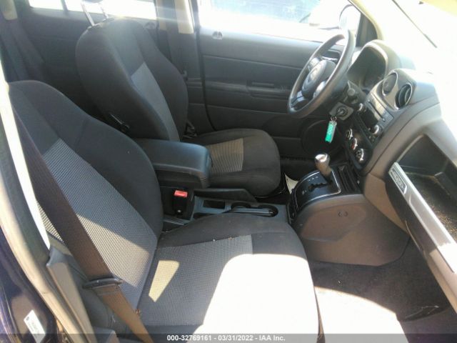 Photo 4 VIN: 1C4NJCBA9FD170644 - JEEP COMPASS 