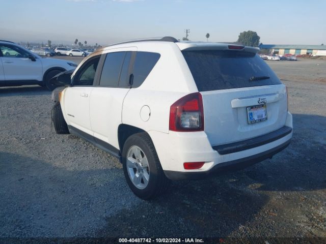 Photo 2 VIN: 1C4NJCBA9FD418472 - JEEP COMPASS 