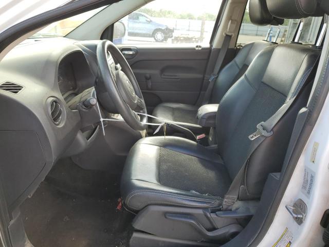 Photo 6 VIN: 1C4NJCBA9FD427799 - JEEP COMPASS 