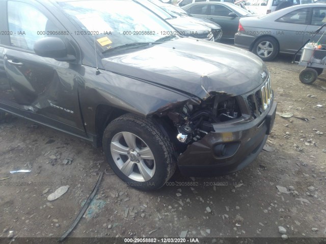 Photo 5 VIN: 1C4NJCBA9GD536068 - JEEP COMPASS 