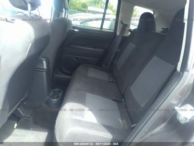 Photo 7 VIN: 1C4NJCBA9GD543117 - JEEP COMPASS 