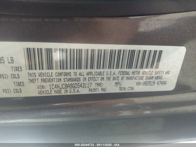 Photo 8 VIN: 1C4NJCBA9GD543117 - JEEP COMPASS 