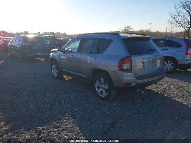 Photo 2 VIN: 1C4NJCBA9GD553713 - JEEP COMPASS 