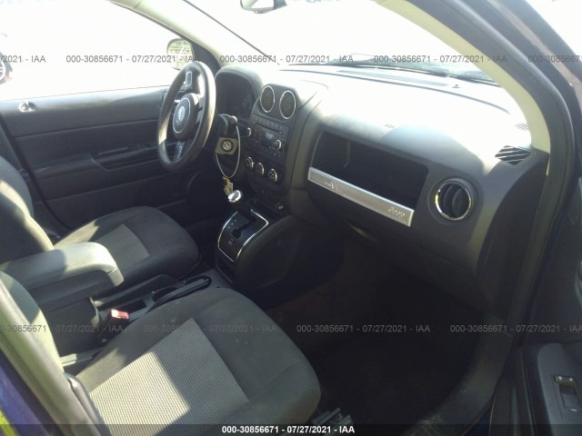 Photo 4 VIN: 1C4NJCBA9GD612081 - JEEP COMPASS 