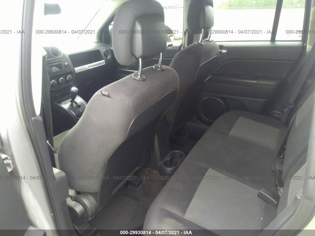 Photo 7 VIN: 1C4NJCBA9GD710057 - JEEP COMPASS 