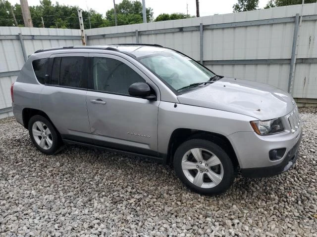 Photo 3 VIN: 1C4NJCBA9GD753930 - JEEP COMPASS SP 