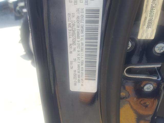 Photo 9 VIN: 1C4NJCBA9GD763065 - JEEP COMPASS SP 