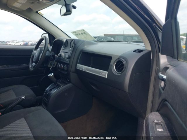 Photo 4 VIN: 1C4NJCBA9HD124153 - JEEP COMPASS 