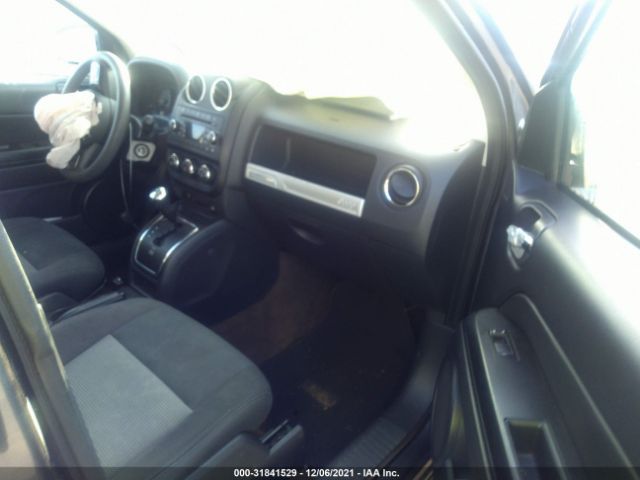 Photo 4 VIN: 1C4NJCBA9HD147920 - JEEP COMPASS 