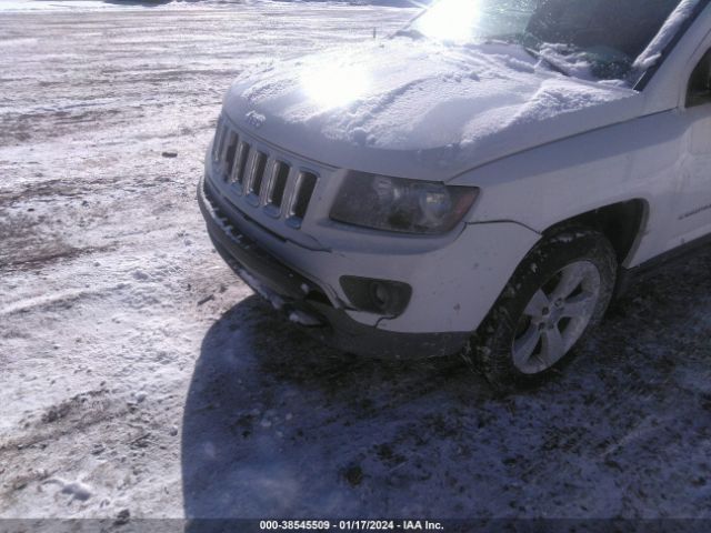 Photo 5 VIN: 1C4NJCBA9HD148145 - JEEP COMPASS 