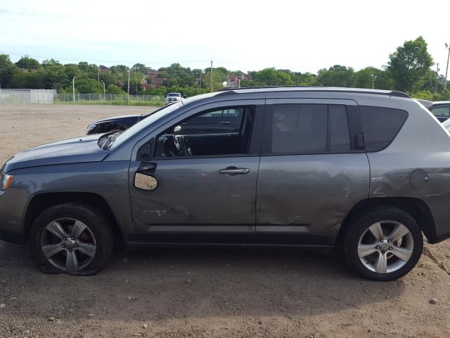 Photo 8 VIN: 1C4NJCBAXCD677595 - JEEP COMPASS 