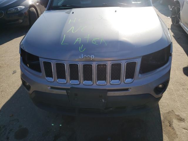 Photo 8 VIN: 1C4NJCBAXFD249675 - JEEP COMPASS SP 