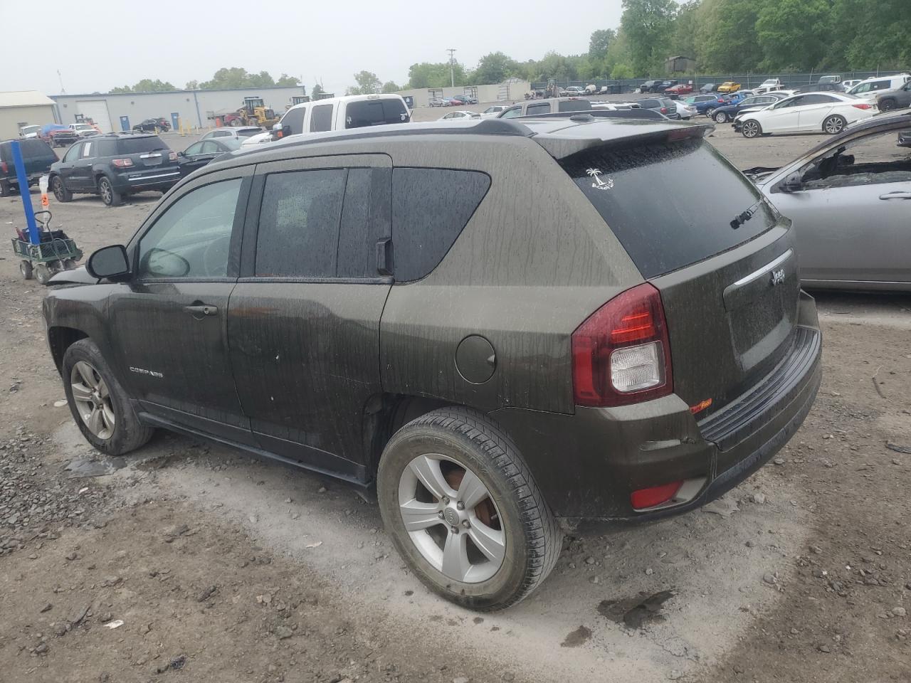 Photo 1 VIN: 1C4NJCBAXGD553302 - JEEP COMPASS 