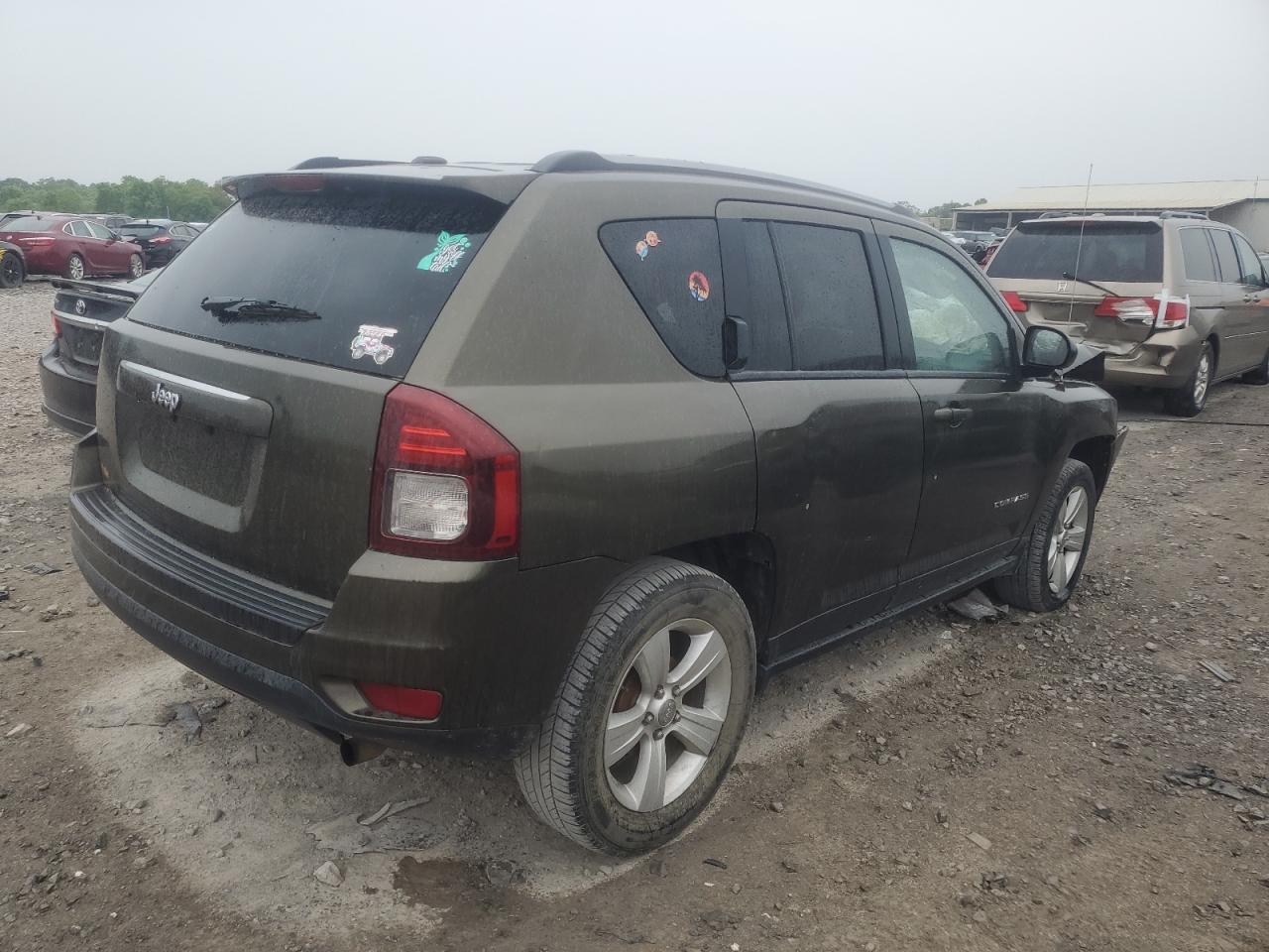 Photo 2 VIN: 1C4NJCBAXGD553302 - JEEP COMPASS 