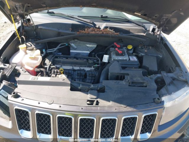 Photo 9 VIN: 1C4NJCBAXGD560783 - JEEP COMPASS 