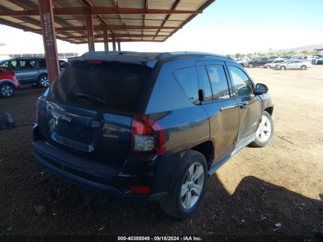 Photo 3 VIN: 1C4NJCBAXGD621761 - JEEP COMPASS 