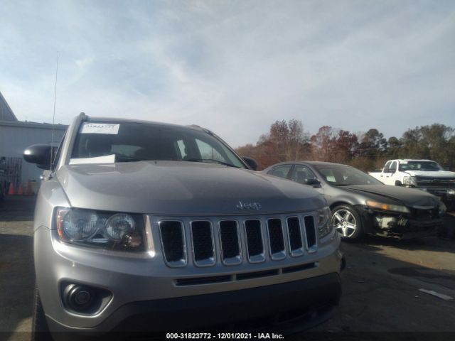 Photo 5 VIN: 1C4NJCBAXHD146985 - JEEP COMPASS 