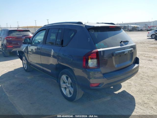 Photo 2 VIN: 1C4NJCBAXHD147067 - JEEP COMPASS 