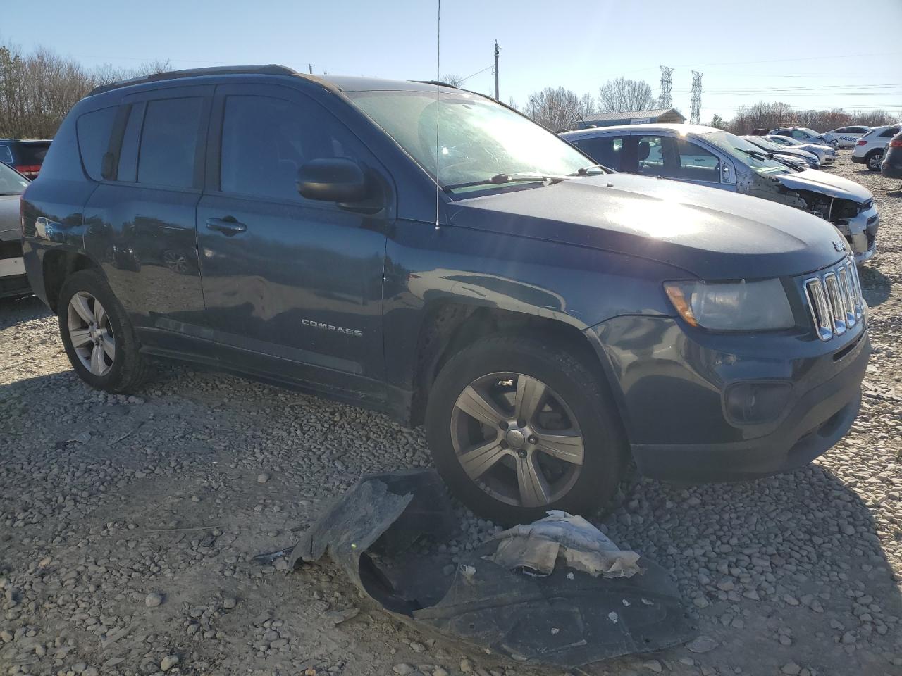 Photo 3 VIN: 1C4NJCBB0FD296657 - JEEP COMPASS 