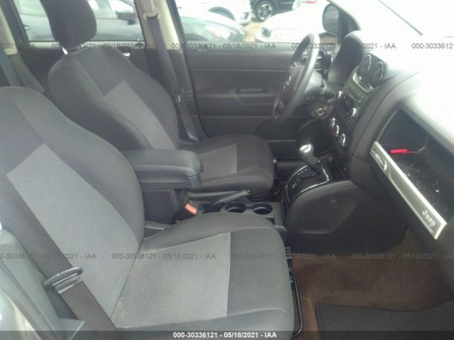 Photo 4 VIN: 1C4NJCBB0FD297131 - JEEP COMPASS 