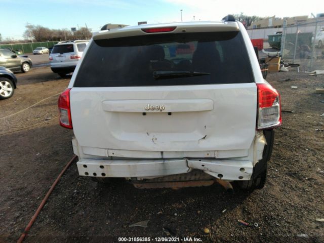 Photo 5 VIN: 1C4NJCBB1DD146487 - JEEP COMPASS 