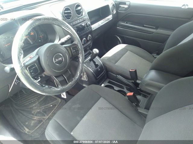 Photo 4 VIN: 1C4NJCBB1FD264820 - JEEP COMPASS 