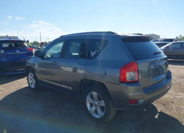 Photo 2 VIN: 1C4NJCBB3CD622110 - JEEP COMPASS 