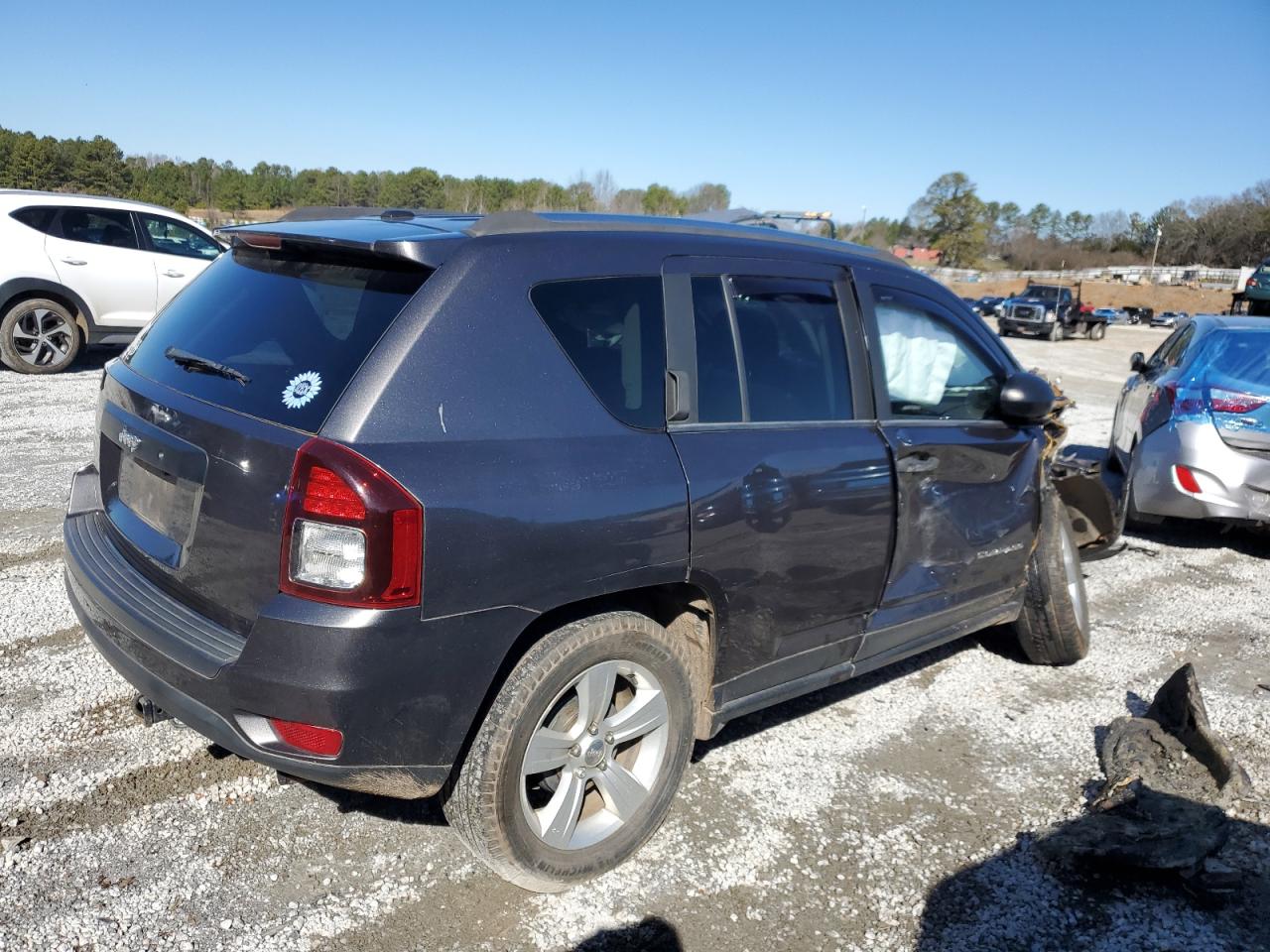 Photo 2 VIN: 1C4NJCBB3ED757896 - JEEP COMPASS 