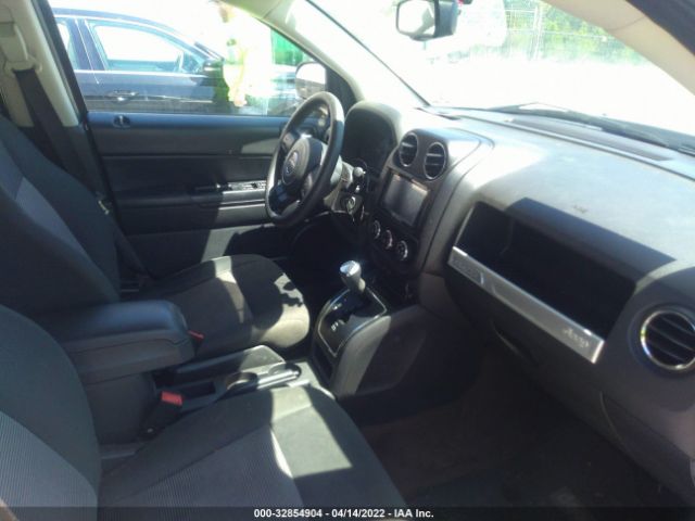 Photo 4 VIN: 1C4NJCBB4ED529700 - JEEP COMPASS 