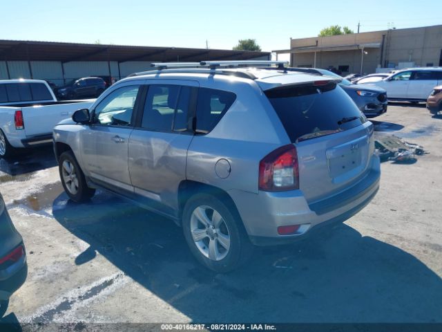 Photo 2 VIN: 1C4NJCBB4FD361302 - JEEP COMPASS 