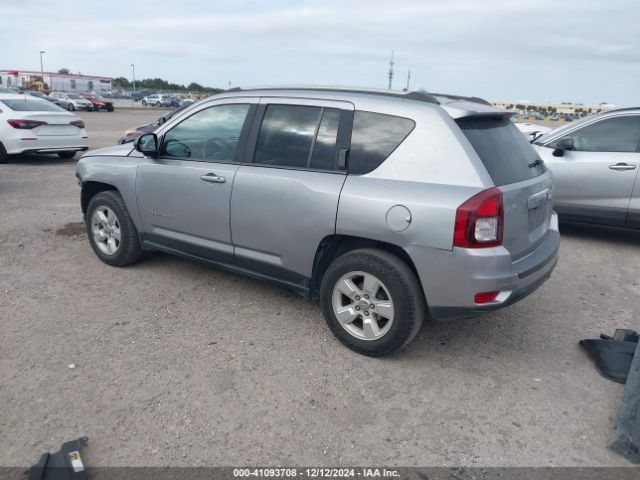 Photo 2 VIN: 1C4NJCBB5GD681732 - JEEP COMPASS 