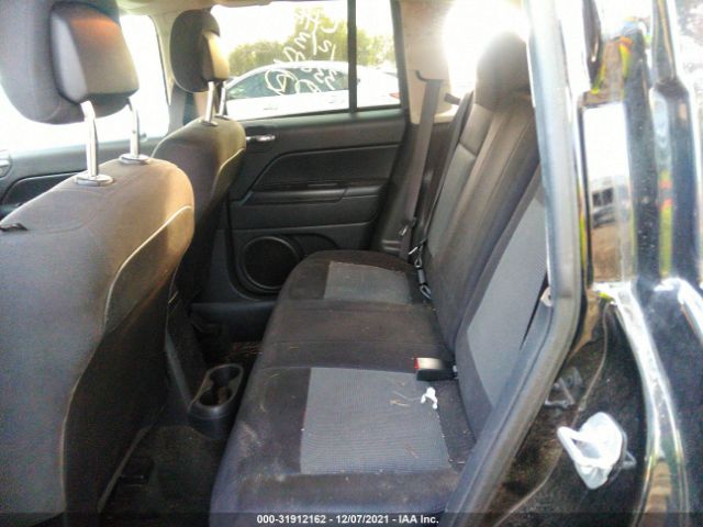 Photo 7 VIN: 1C4NJCBB5GD748894 - JEEP COMPASS 