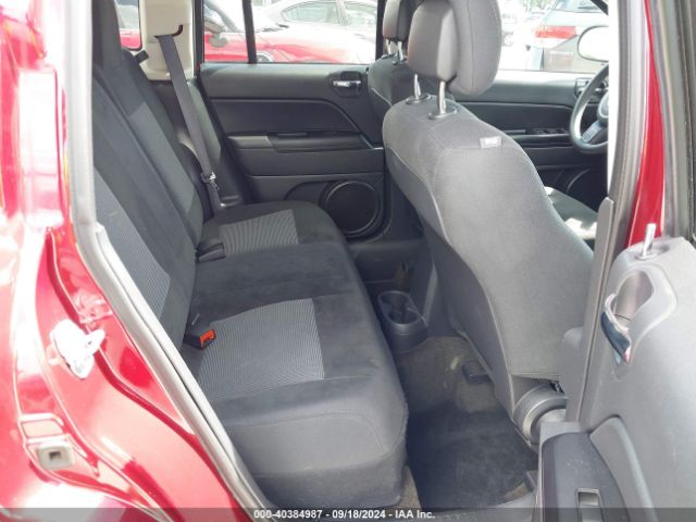 Photo 7 VIN: 1C4NJCBB5GD774945 - JEEP COMPASS 