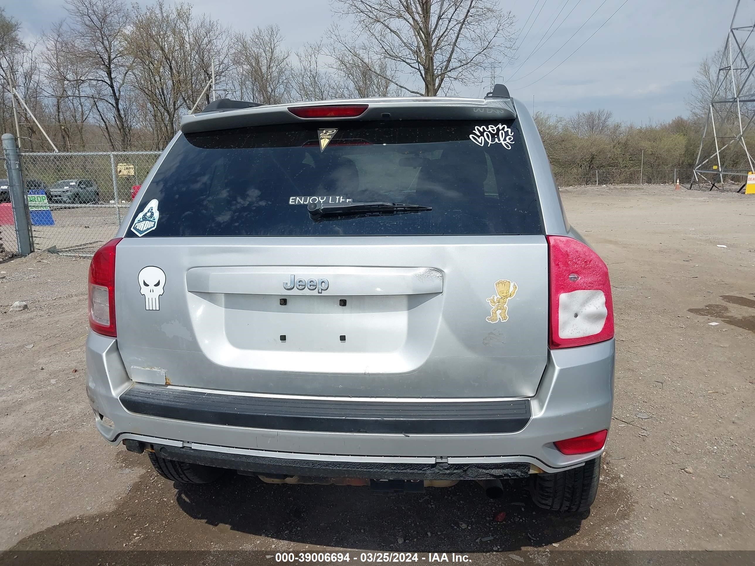 Photo 15 VIN: 1C4NJCBB7CD580363 - JEEP COMPASS 