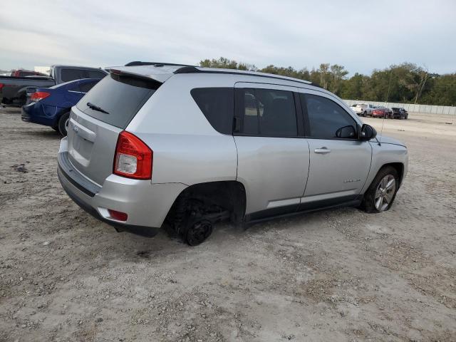 Photo 2 VIN: 1C4NJCBB7CD610204 - JEEP COMPASS 