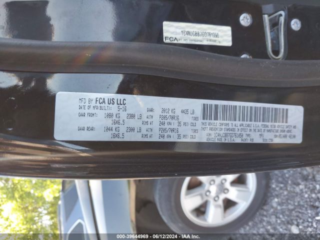 Photo 8 VIN: 1C4NJCBB7GD761050 - JEEP COMPASS 