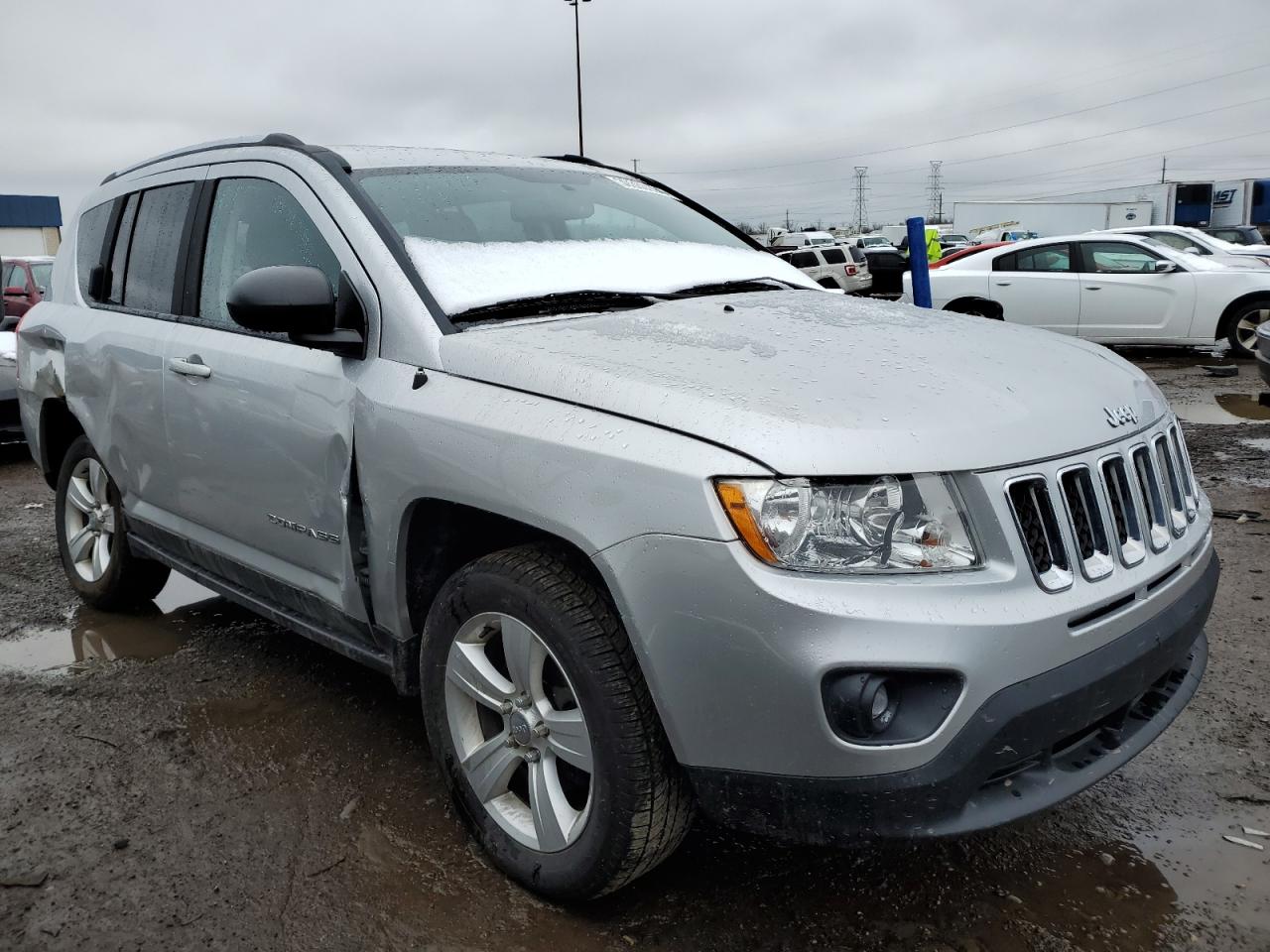 Photo 3 VIN: 1C4NJCBB8DD146356 - JEEP COMPASS 