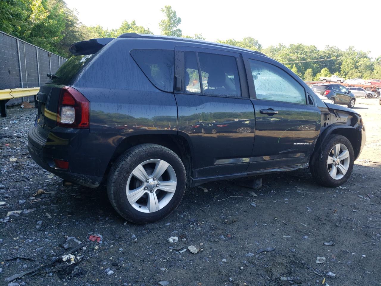 Photo 2 VIN: 1C4NJCBB9ED723185 - JEEP COMPASS 