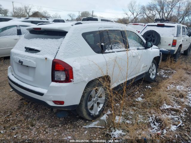 Photo 3 VIN: 1C4NJCBB9ED813775 - JEEP COMPASS 