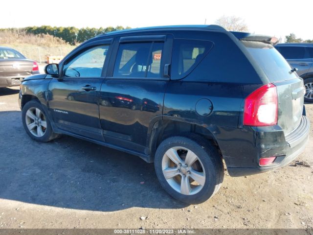 Photo 2 VIN: 1C4NJCBBXDD205245 - JEEP COMPASS 