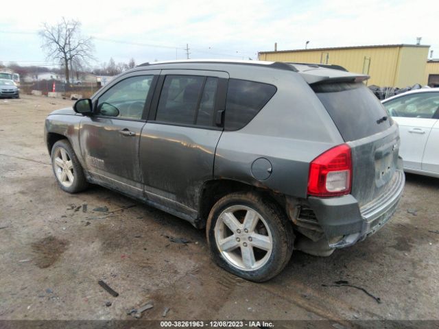 Photo 2 VIN: 1C4NJCCB0CD670100 - JEEP COMPASS 