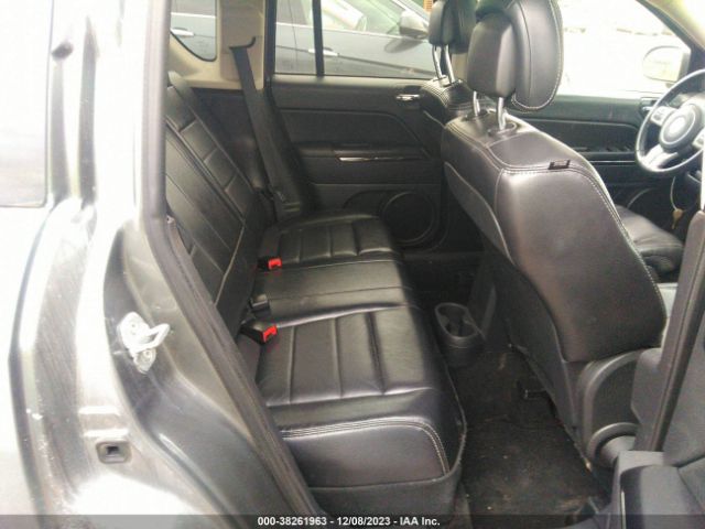 Photo 7 VIN: 1C4NJCCB0CD670100 - JEEP COMPASS 