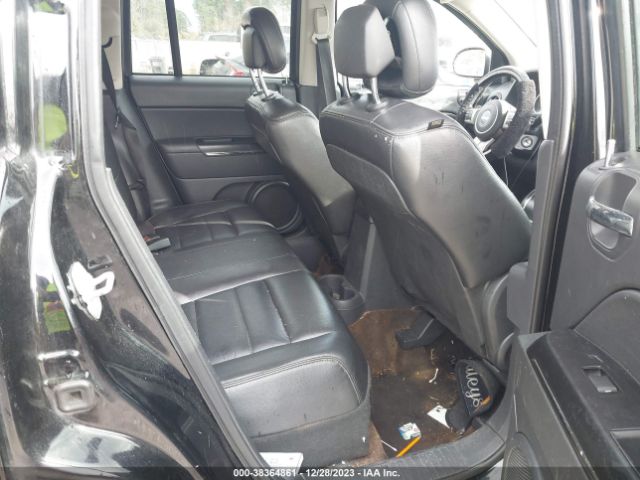 Photo 7 VIN: 1C4NJCCB4DD282417 - JEEP COMPASS 