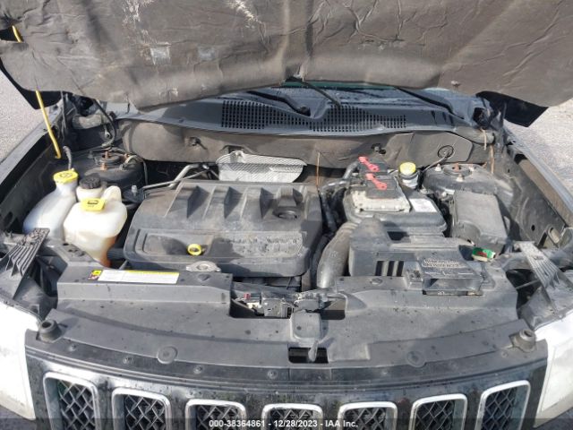 Photo 9 VIN: 1C4NJCCB4DD282417 - JEEP COMPASS 