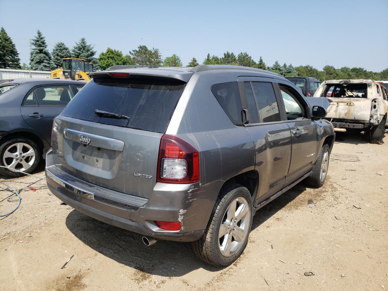 Photo 2 VIN: 1C4NJCCB6ED532080 - JEEP COMPASS 