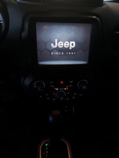 Photo 6 VIN: 1C4NJCD11MPN25749 - JEEP RENEGADE SUV 