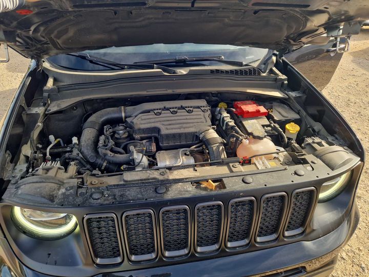 Photo 9 VIN: 1C4NJCD17MPN41034 - JEEP RENEGADE 