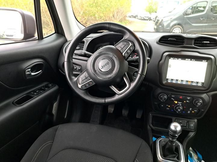 Photo 6 VIN: 1C4NJCD35MPM43489 - 12 JEEP RENEGADE 