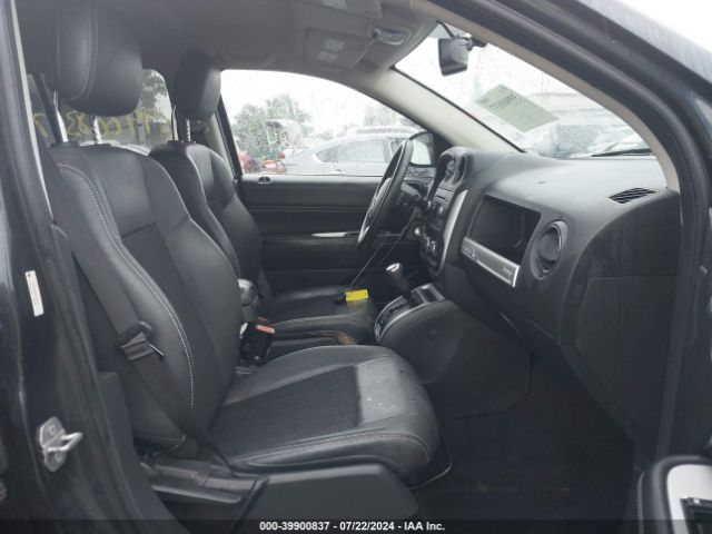 Photo 4 VIN: 1C4NJCEA0FD190793 - JEEP COMPASS 