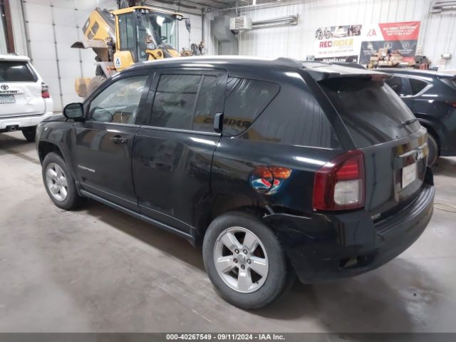 Photo 2 VIN: 1C4NJCEA0GD783362 - JEEP COMPASS 